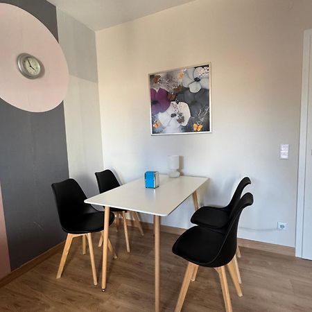 Apartment 55 I Cental Hof I Wifi I Tv Екстериор снимка