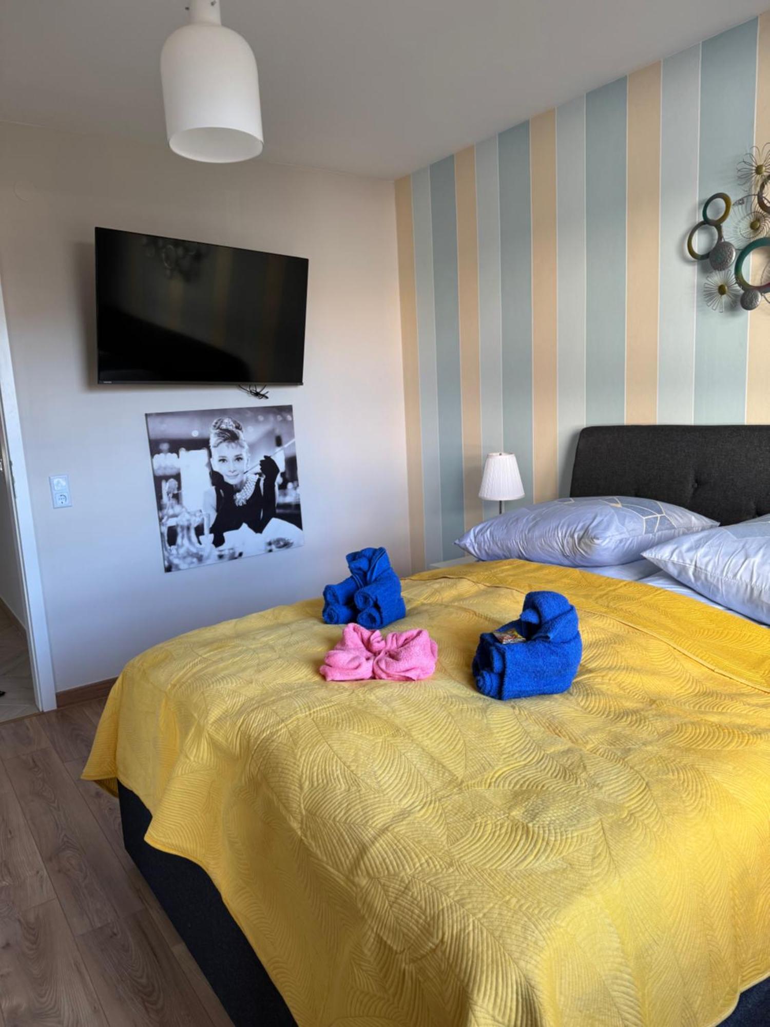 Apartment 55 I Cental Hof I Wifi I Tv Екстериор снимка